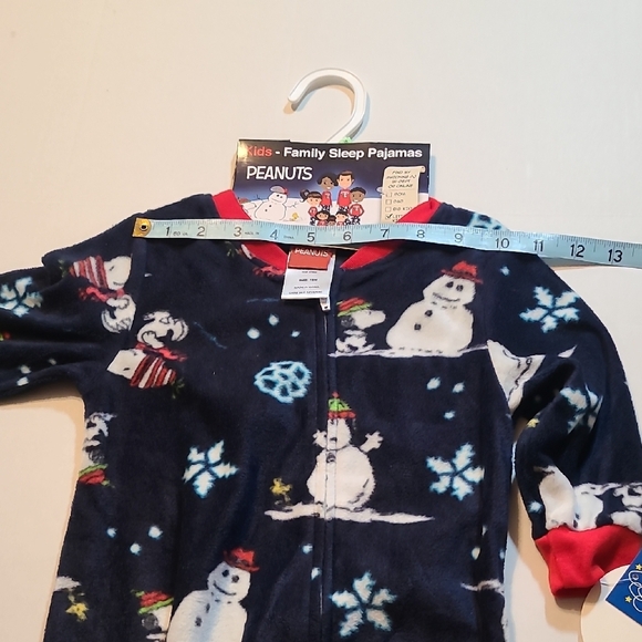 Peanuts Snowman Footie Pajama - Navy and Red NWT 18 Months - Picture 6 of 9